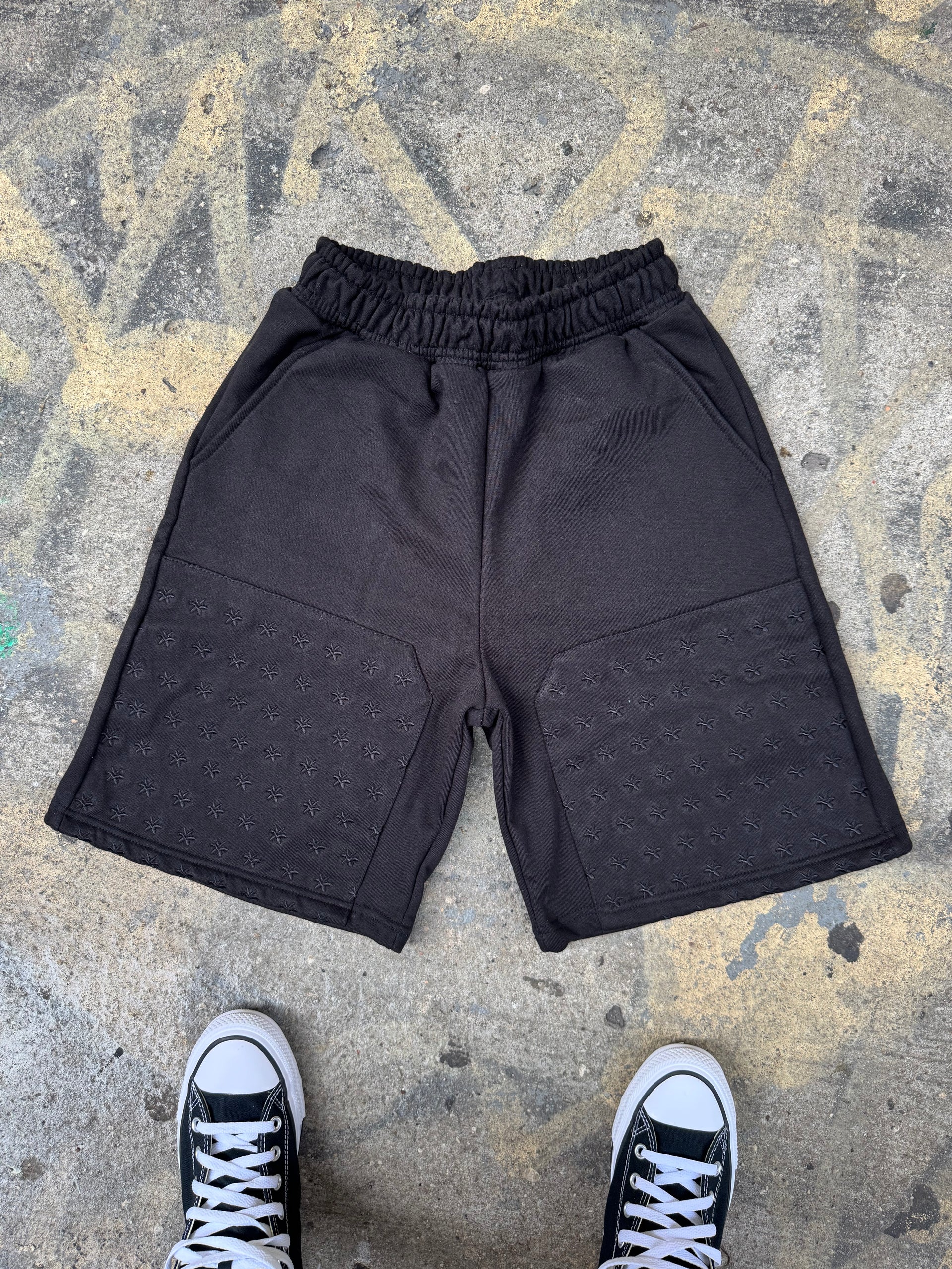NCHLT EMBROIDERED SWEATSHORTS